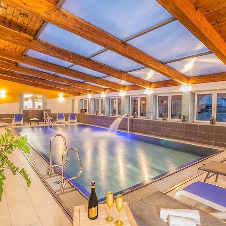 Wellness & Restaurant U Fandy Hotel Lhotka Kültér fotó