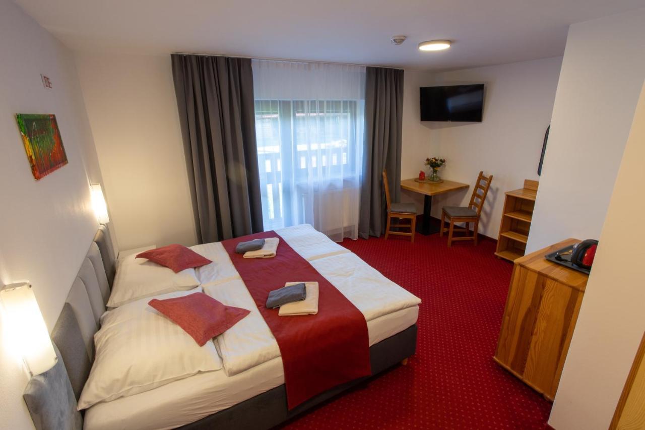 Wellness & Restaurant U Fandy Hotel Lhotka Kültér fotó