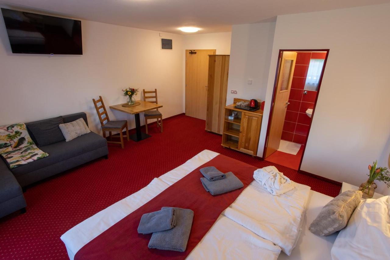Wellness & Restaurant U Fandy Hotel Lhotka Kültér fotó