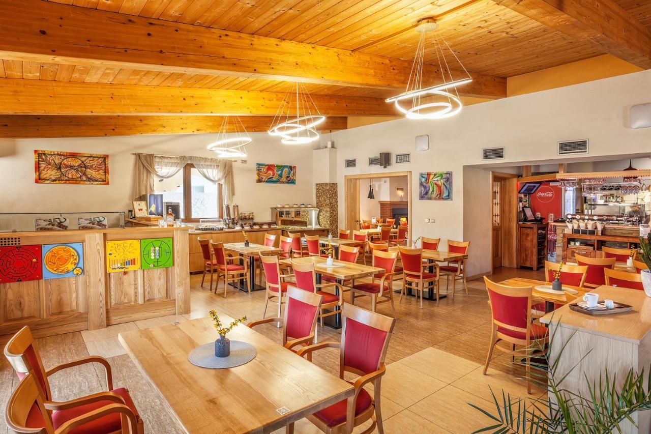 Wellness & Restaurant U Fandy Hotel Lhotka Kültér fotó